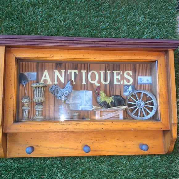 Late 90s Retro Chicken Farmhouse Theme Wooden Shadow Box With 3 Hooks Wall Art - Picture 17 of 17